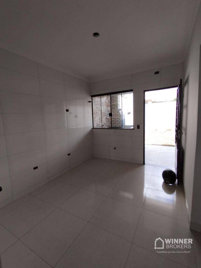 Casa à venda com 3 quartos, 77m² - Foto 6