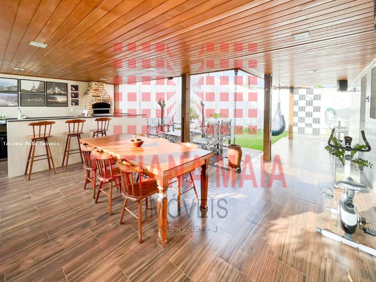 Casa à venda com 3 quartos, 320m² - Foto 6