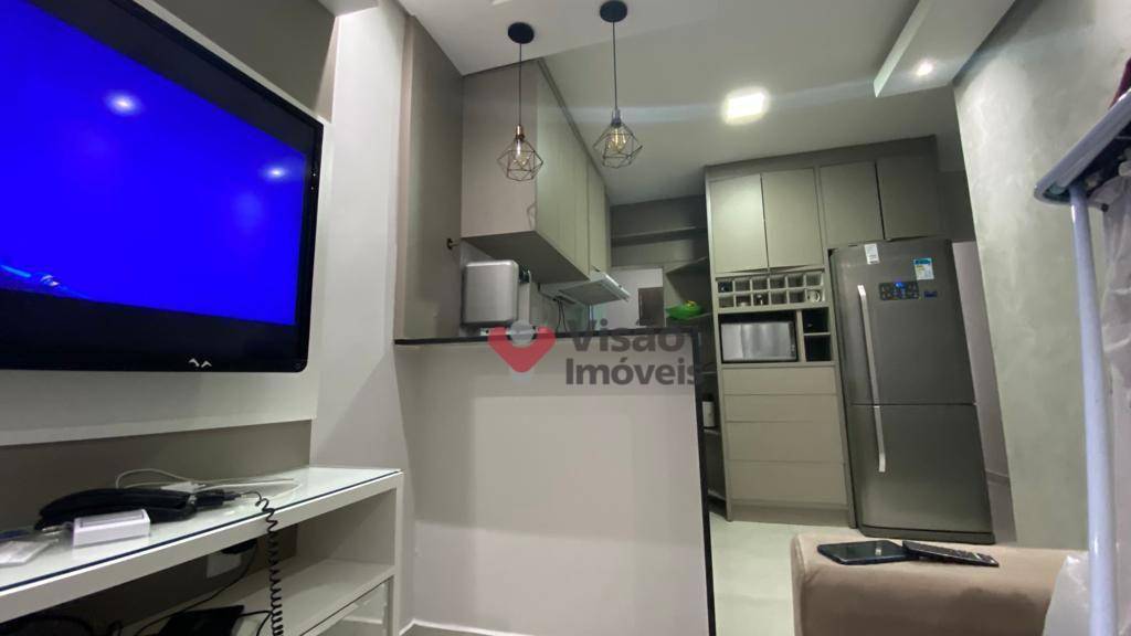 Apartamento à venda com 2 quartos, 49m² - Foto 1