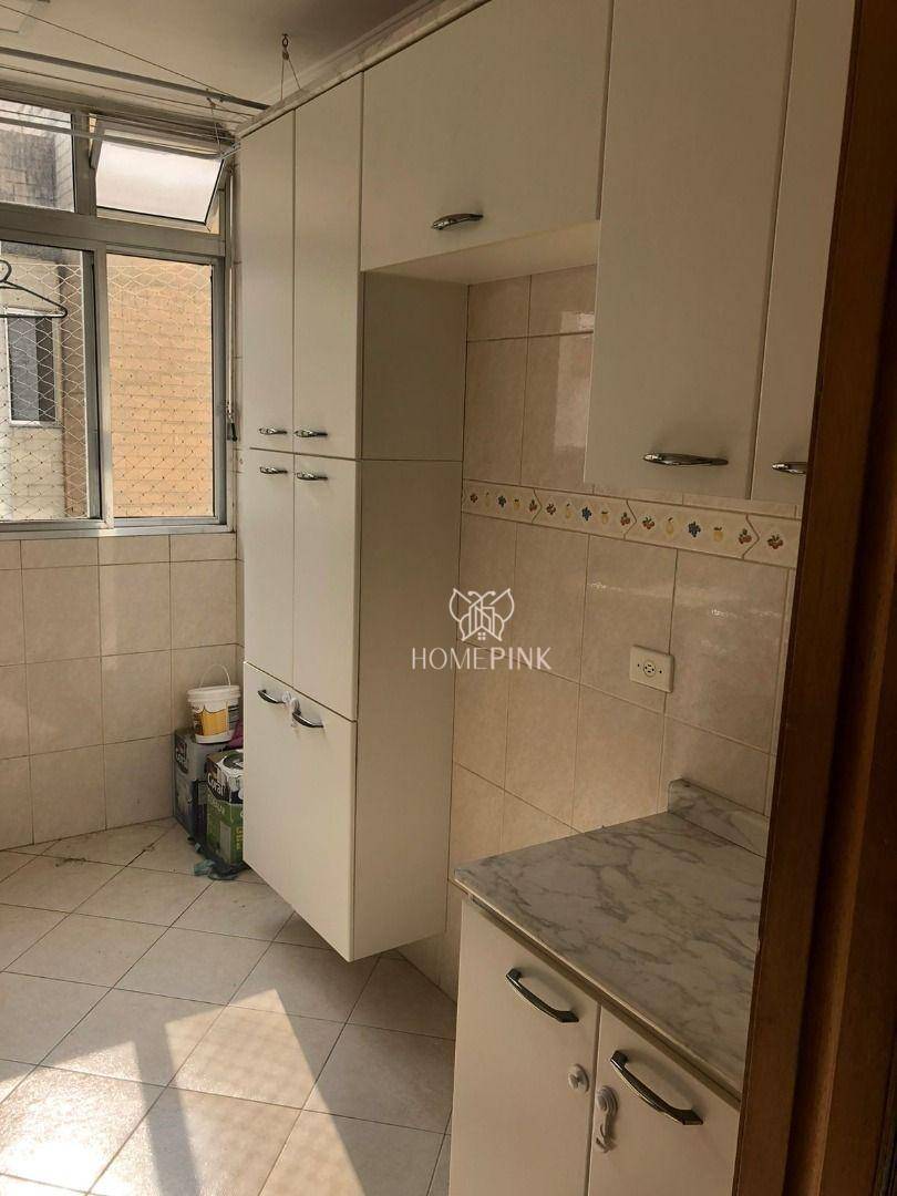 Apartamento à venda com 2 quartos, 70m² - Foto 11