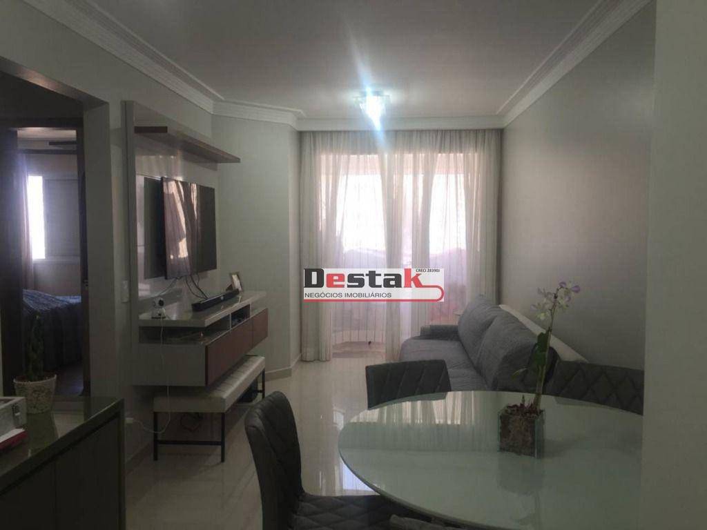 Apartamento à venda com 2 quartos, 64m² - Foto 2