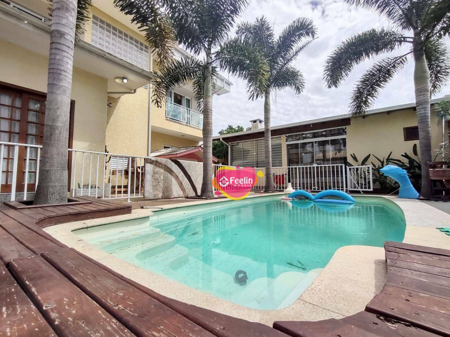 Casa, 3 quartos, 250 m² - Foto 1