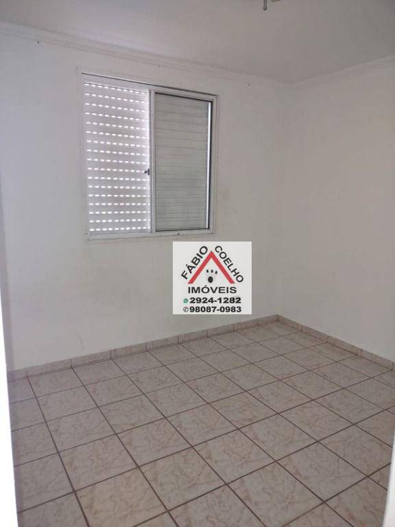 Apartamento à venda com 2 quartos, 42m² - Foto 6