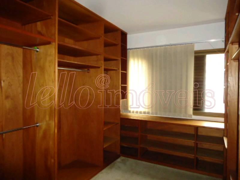 Apartamento para alugar com 2 quartos, 242m² - Foto 11