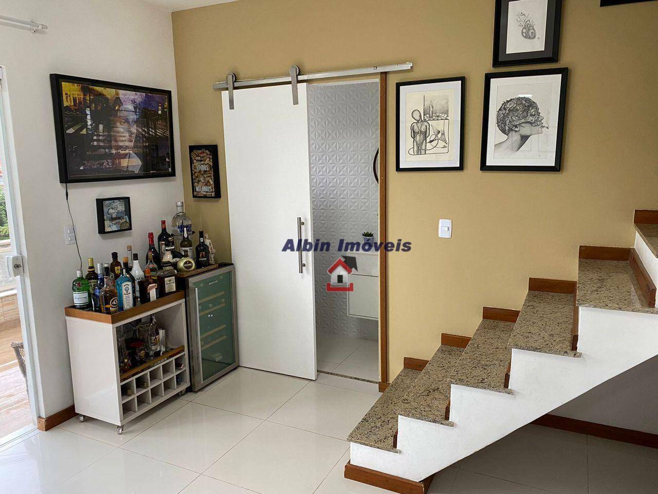 Casa à venda com 3 quartos, 250m² - Foto 27