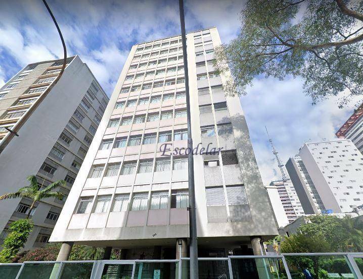 Apartamento à venda com 3 quartos, 266m² - Foto 2