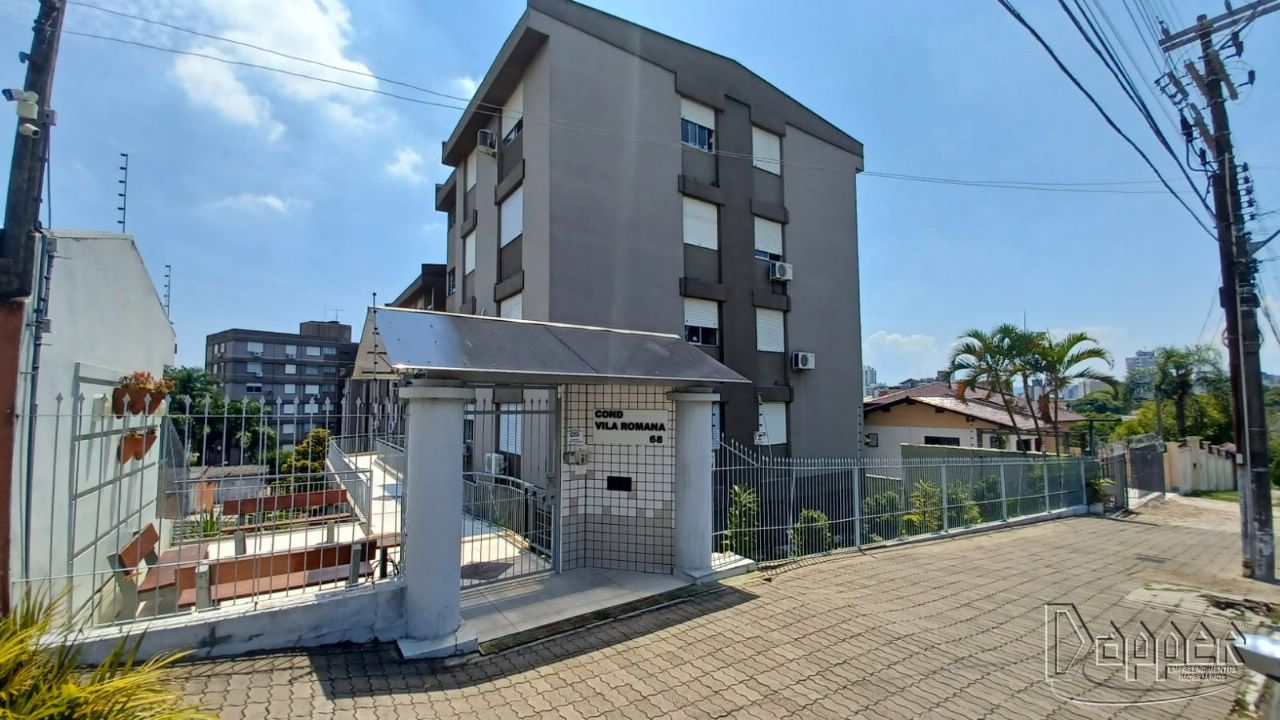 Apartamento à venda com 2 quartos, 67m² - Foto 1