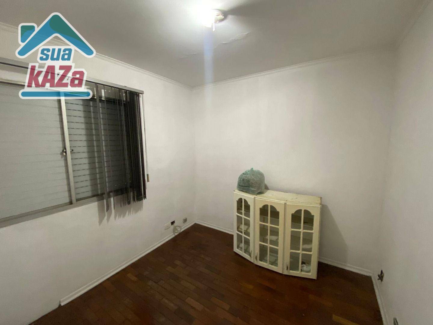 Apartamento à venda com 3 quartos, 75m² - Foto 12