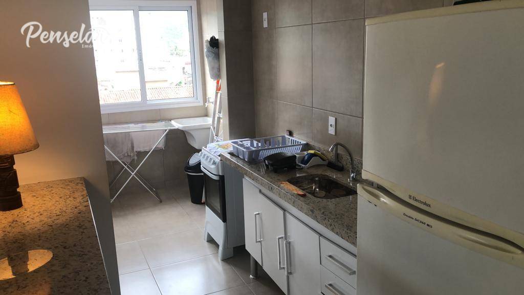 Apartamento à venda com 2 quartos, 67m² - Foto 9