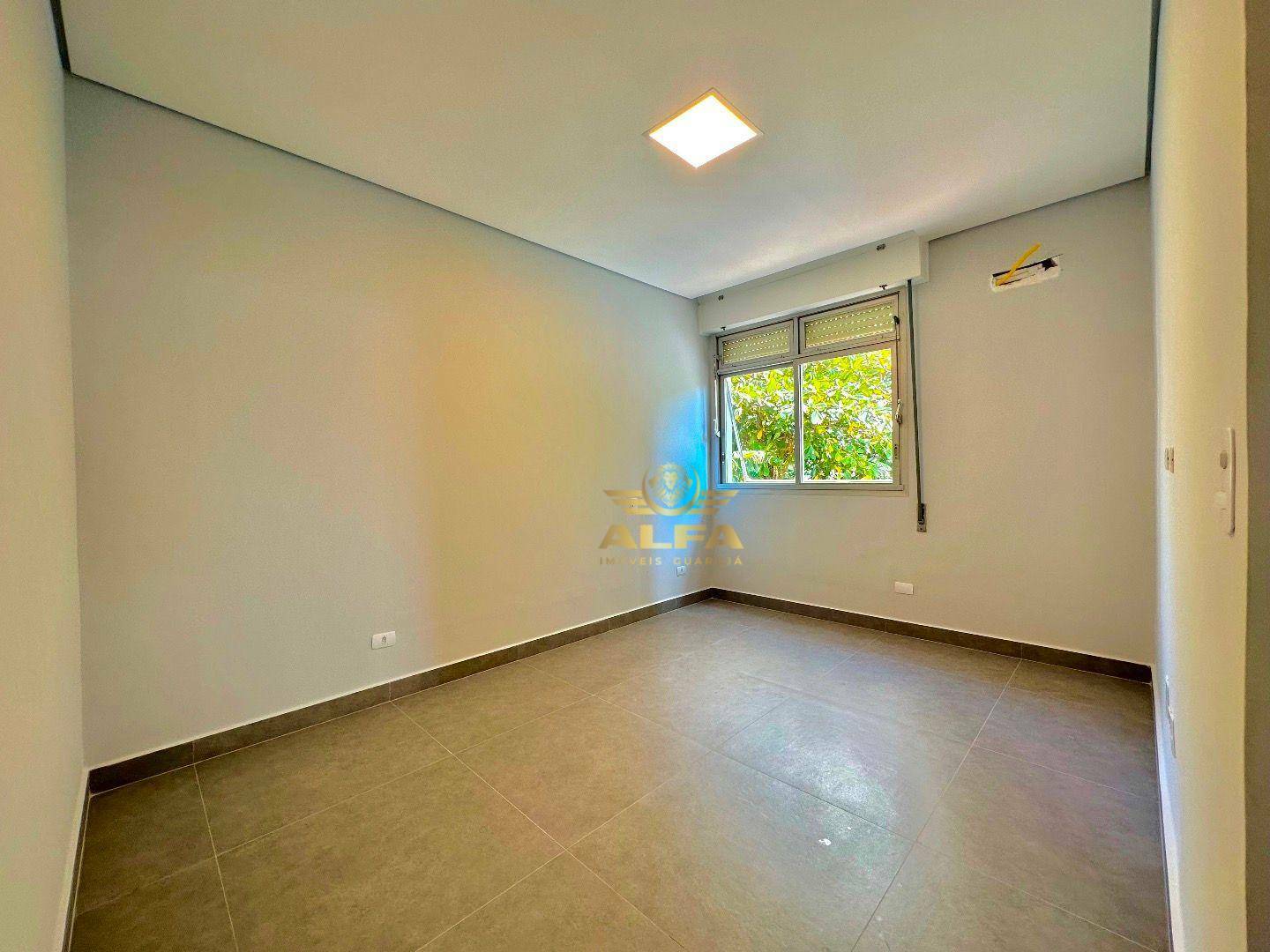 Apartamento à venda com 3 quartos, 150m² - Foto 17