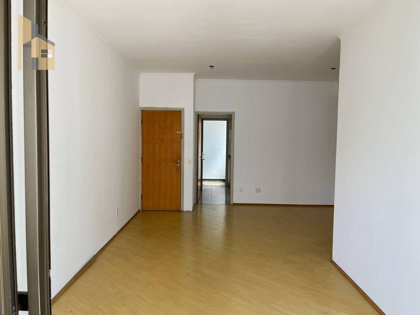 Apartamento à venda com 3 quartos, 100m² - Foto 2