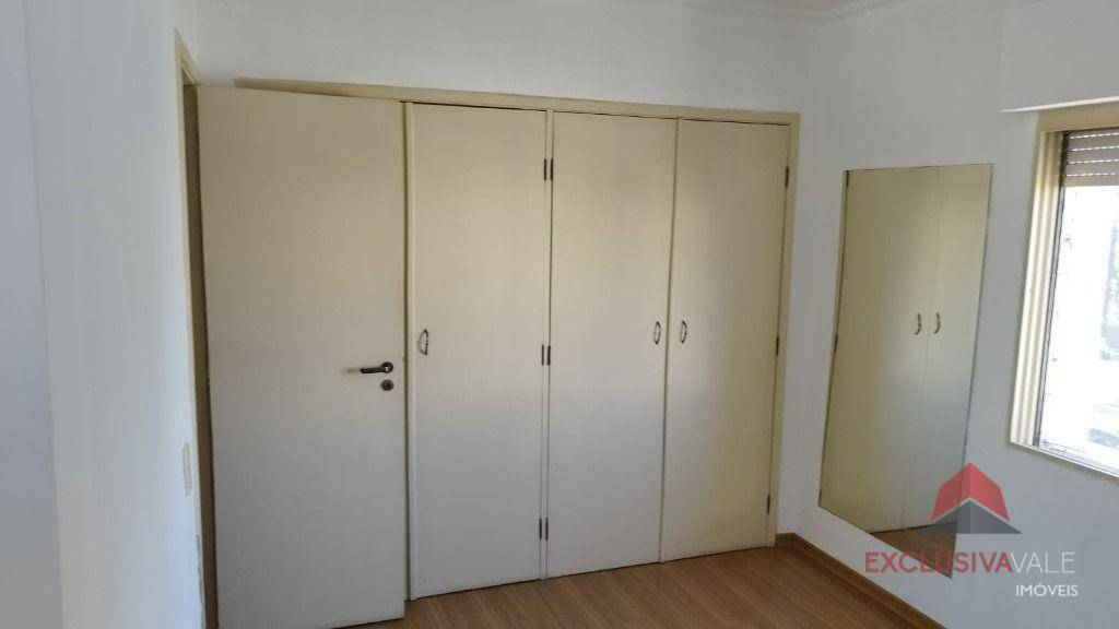 Apartamento à venda com 2 quartos, 80m² - Foto 3