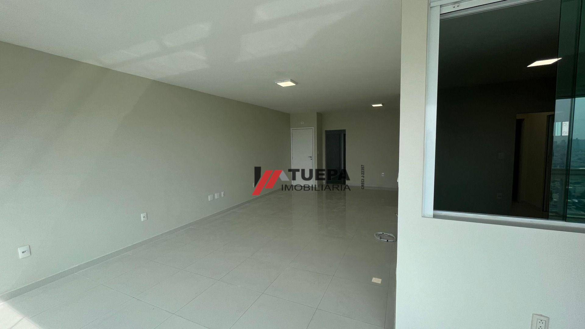 Apartamento para alugar com 3 quartos, 150m² - Foto 5