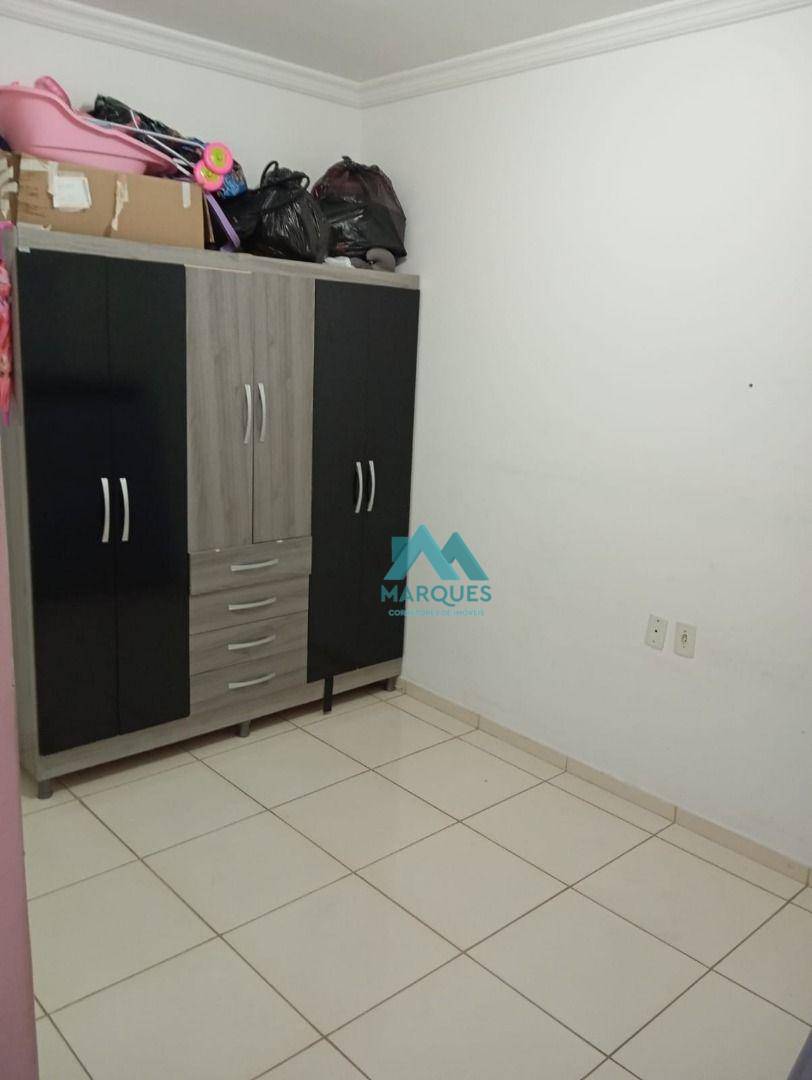 Casa à venda com 2 quartos, 100m² - Foto 7