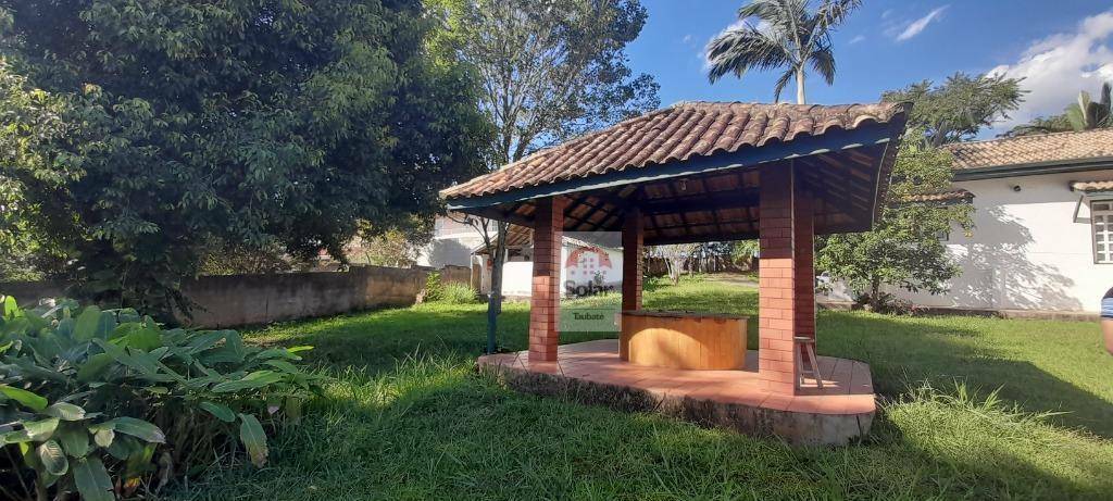 Chácara à venda com 3 quartos, 300m² - Foto 4