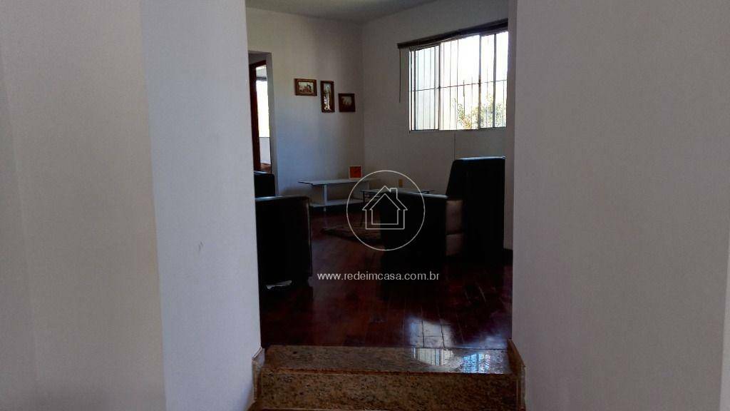 Casa à venda com 4 quartos, 340m² - Foto 27