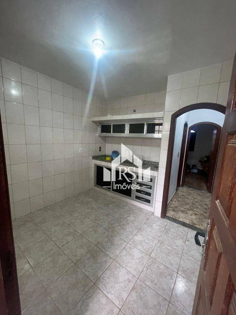 Casa à venda com 2 quartos, 100m² - Foto 5