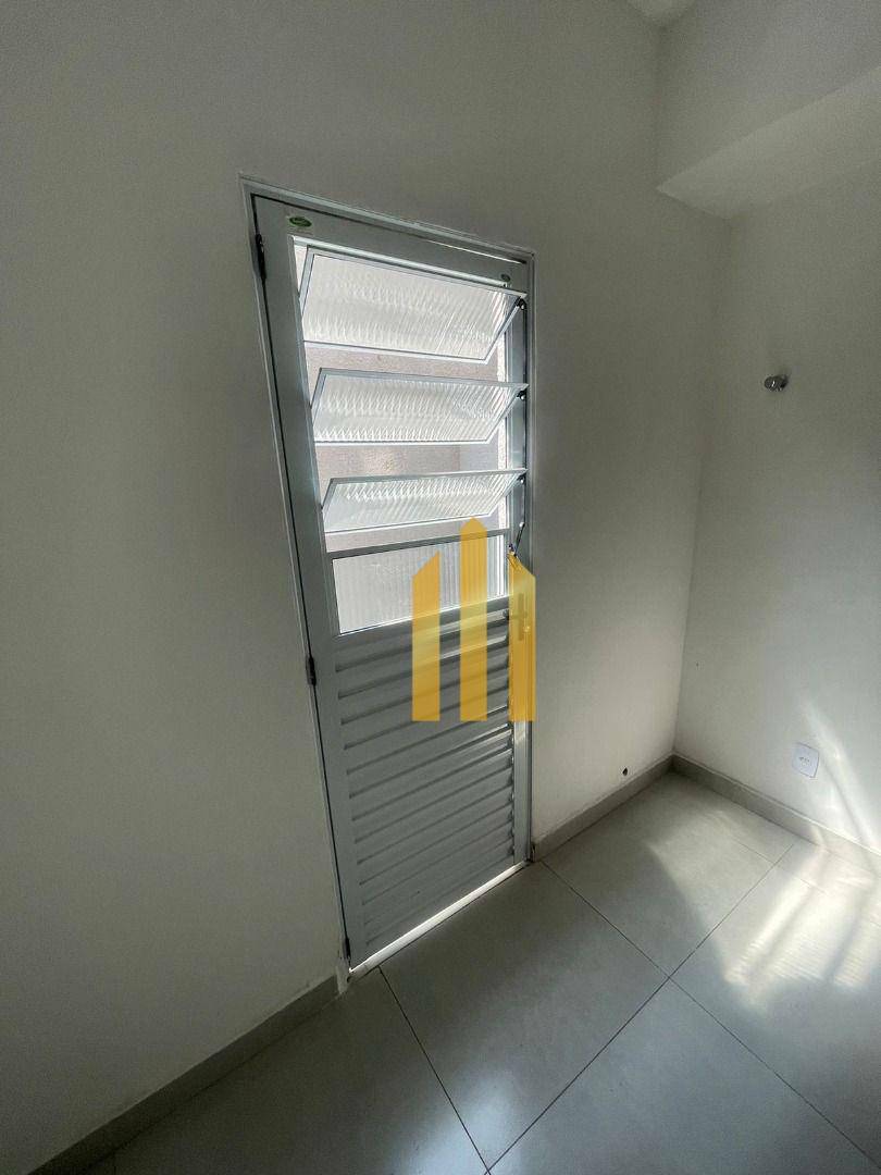 Sobrado para alugar com 2 quartos, 70m² - Foto 20