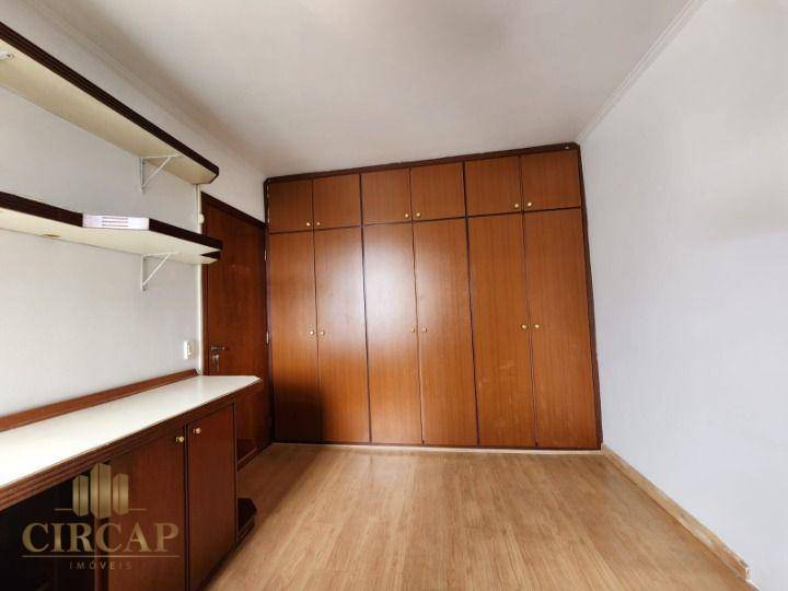 Apartamento à venda com 3 quartos, 160m² - Foto 15