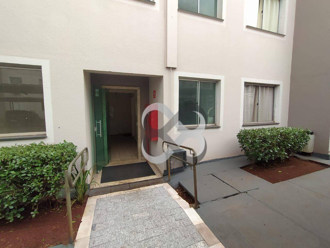 Apartamento à venda e aluguel com 2 quartos, 45m² - Foto 4