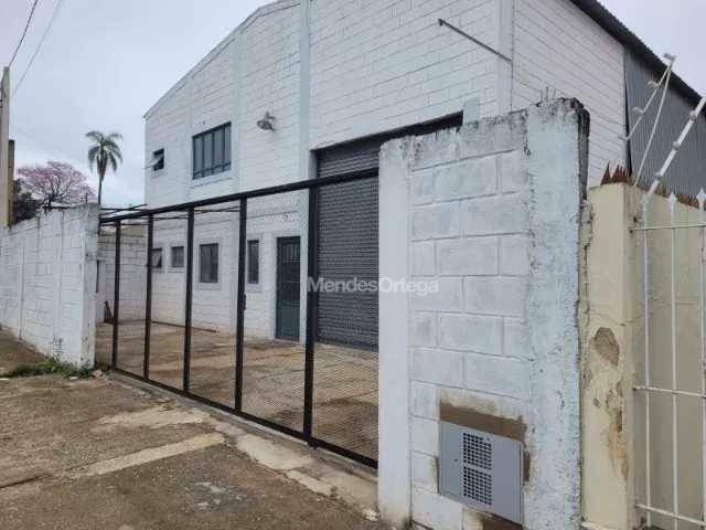 Depósito-Galpão-Armazém para alugar, 400m² - Foto 1