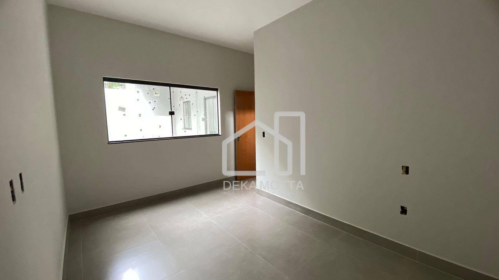 Casa à venda com 2 quartos, 73m² - Foto 3