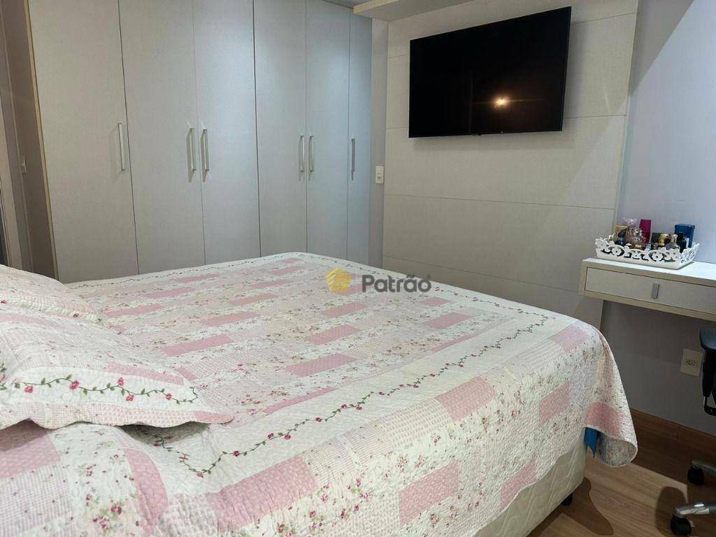 Sobrado à venda com 3 quartos, 220m² - Foto 13