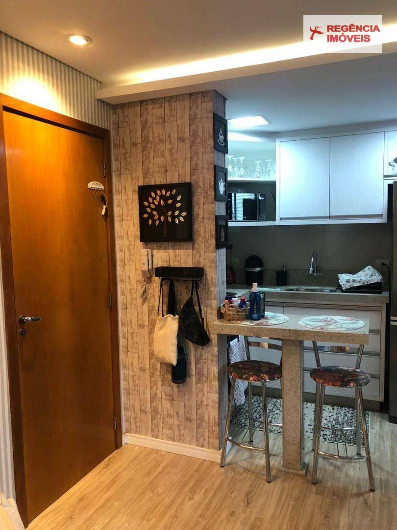 Apartamento à venda com 2 quartos, 63m² - Foto 15