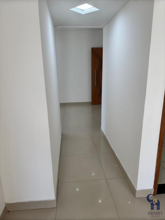 Apartamento para alugar com 4 quartos, 117m² - Foto 2