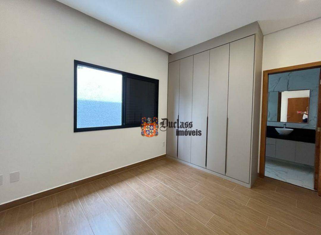 Sobrado à venda com 3 quartos, 324m² - Foto 9