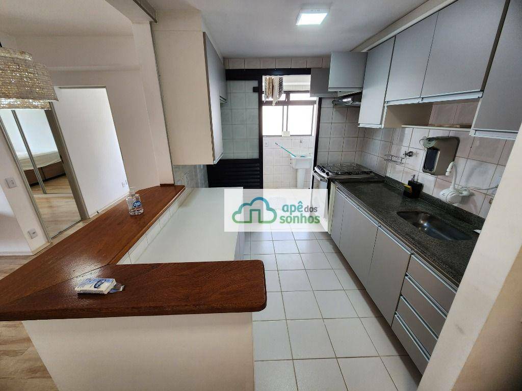 Apartamento à venda com 2 quartos, 70m² - Foto 12