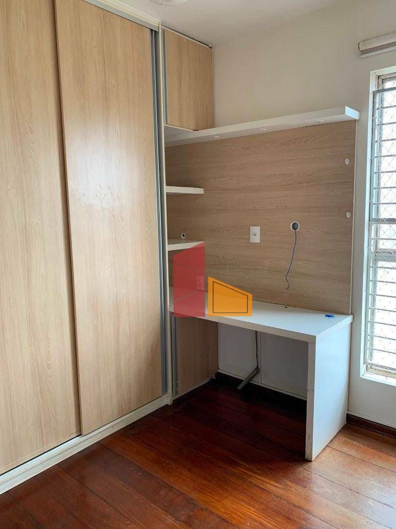 Apartamento à venda com 4 quartos, 195m² - Foto 17