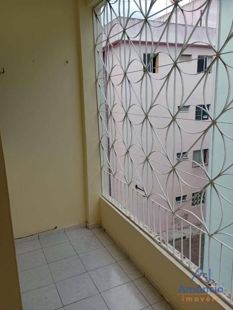 Apartamento à venda com 2 quartos, 54m² - Foto 13