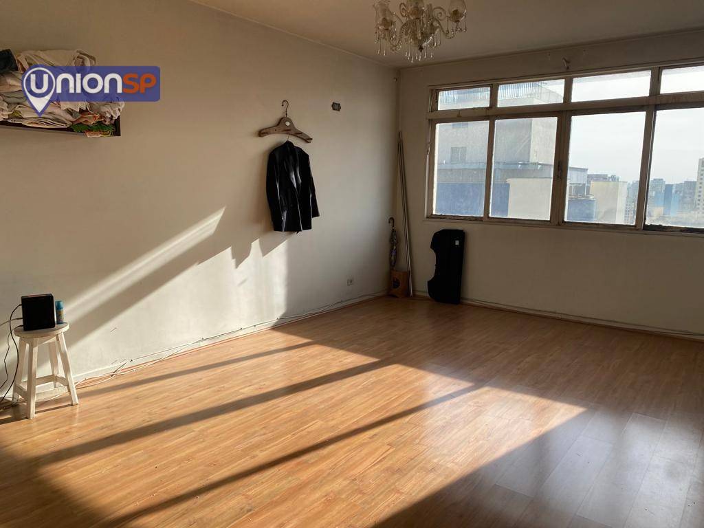 Apartamento à venda com 1 quarto, 72m² - Foto 3