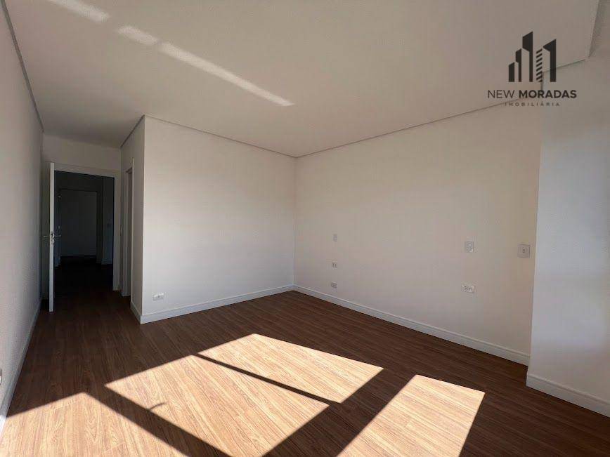 Apartamento à venda com 3 quartos, 117m² - Foto 24