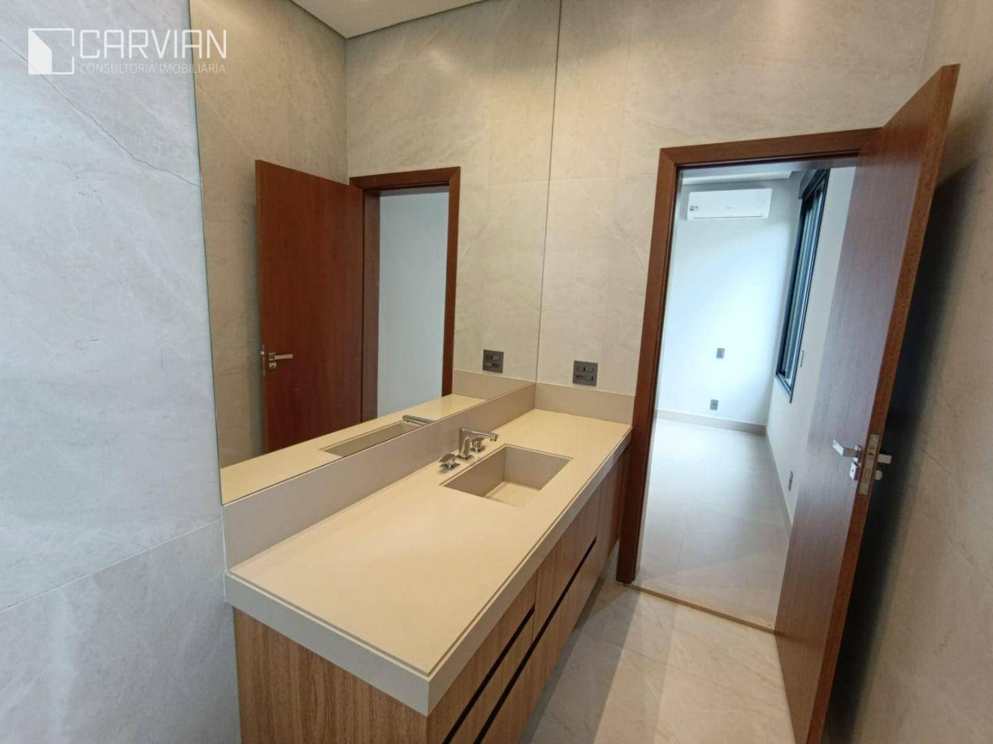 Sobrado à venda com 4 quartos, 364m² - Foto 36