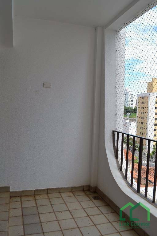 Apartamento à venda com 4 quartos, 190m² - Foto 8