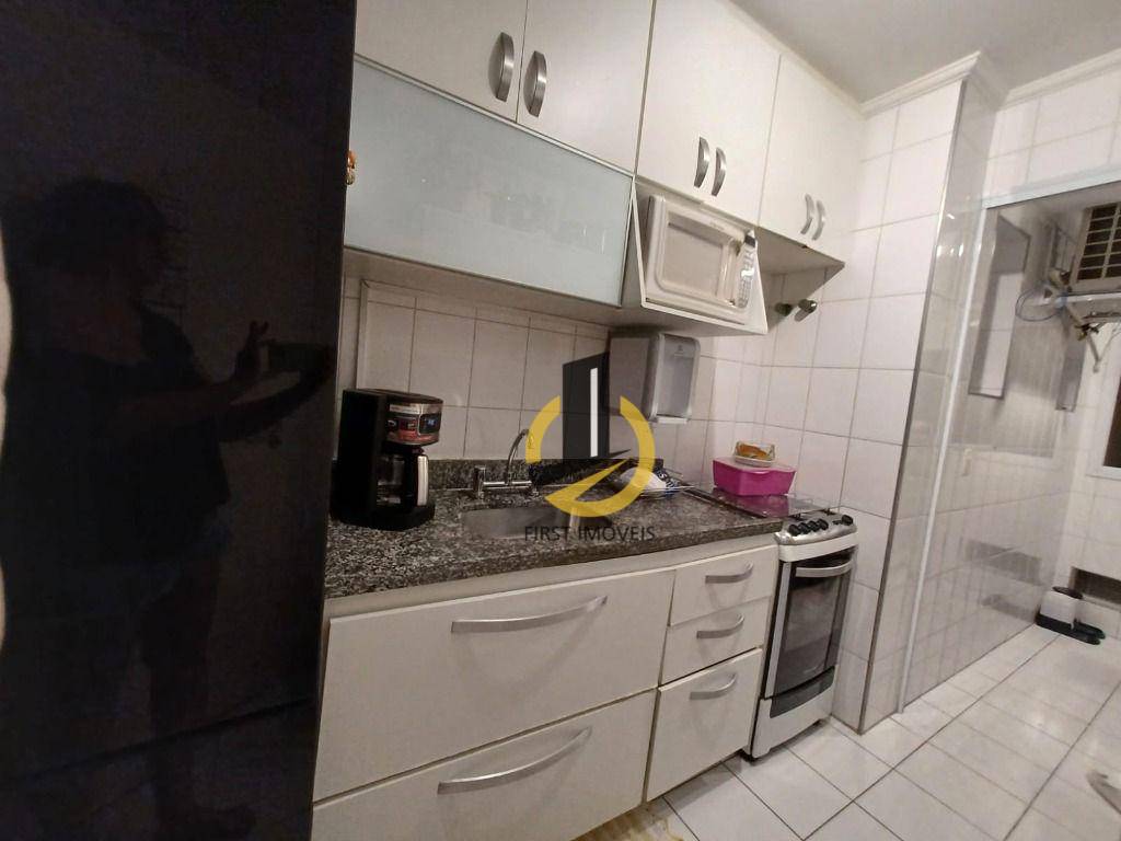 Apartamento à venda com 2 quartos, 65m² - Foto 7