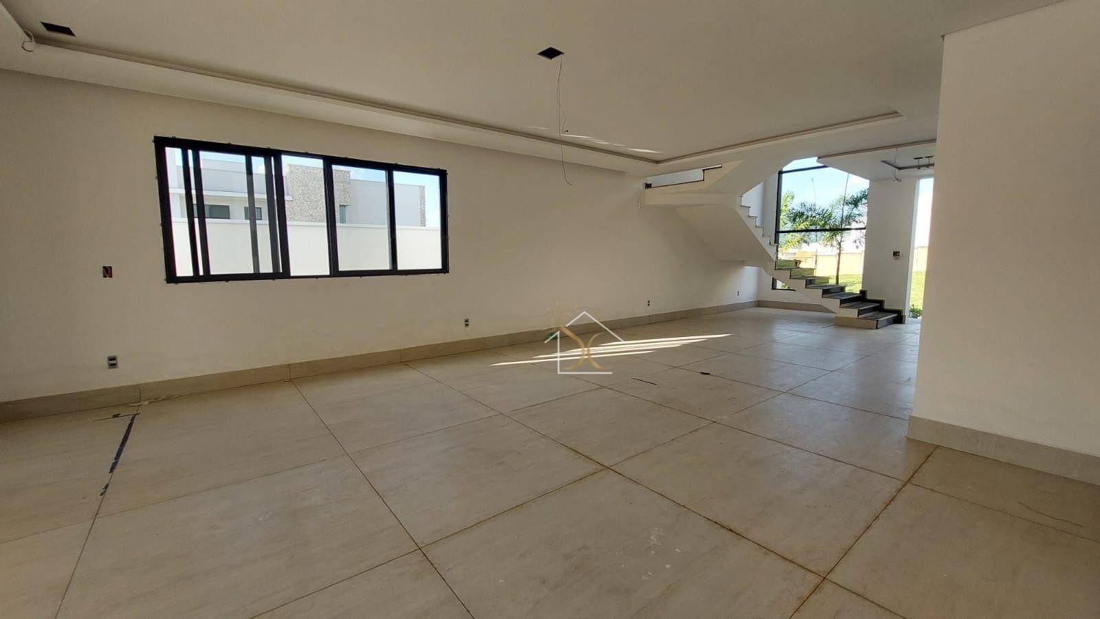 Casa de Condomínio à venda com 4 quartos, 400m² - Foto 4