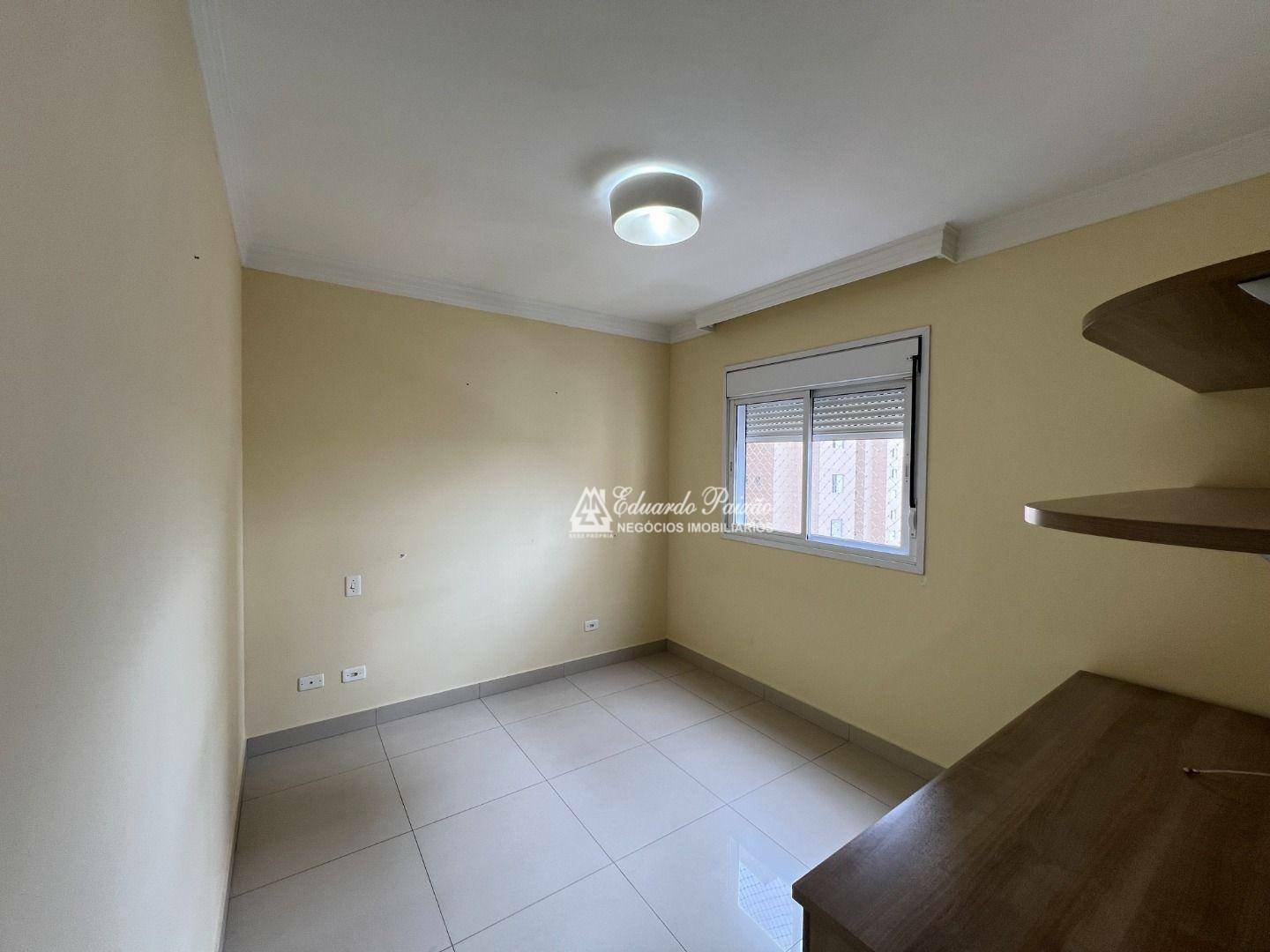 Apartamento à venda com 3 quartos, 114m² - Foto 12