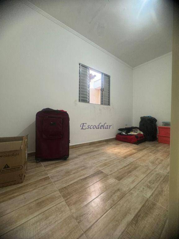 Sobrado à venda com 6 quartos, 240m² - Foto 36