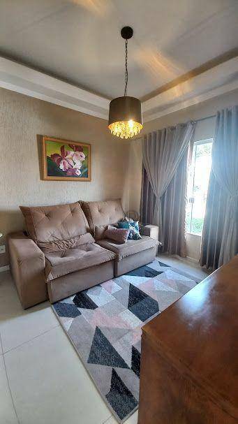 Casa de Condomínio à venda com 3 quartos, 130m² - Foto 2