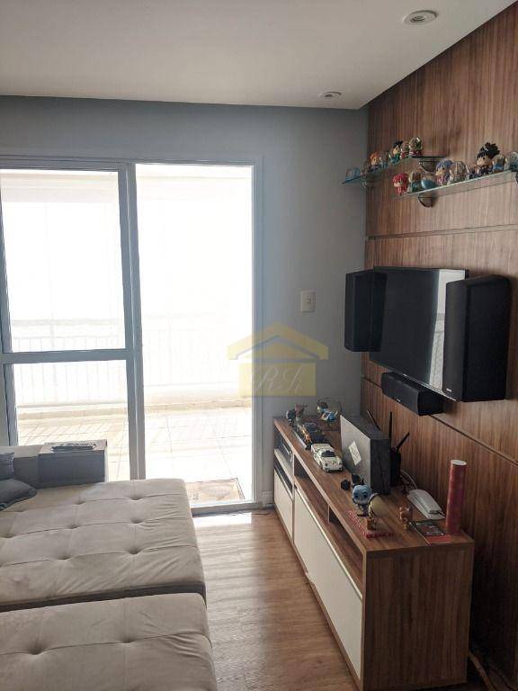 Apartamento à venda com 2 quartos, 65m² - Foto 1