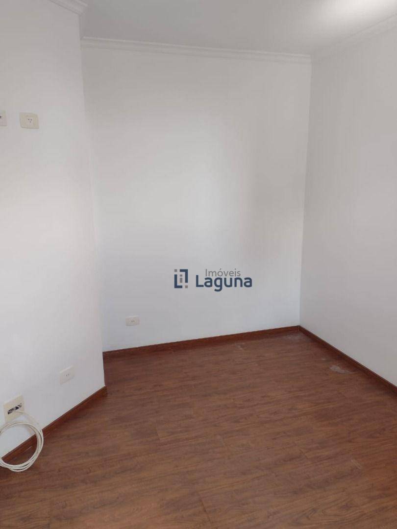 Apartamento à venda com 3 quartos, 82m² - Foto 11