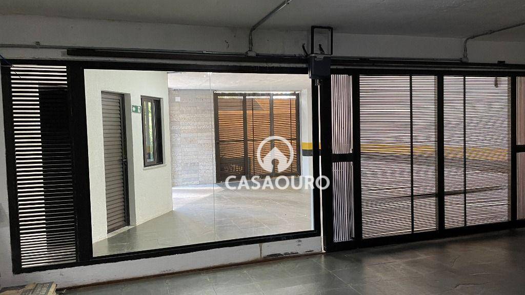 Apartamento à venda com 4 quartos, 189m² - Foto 32