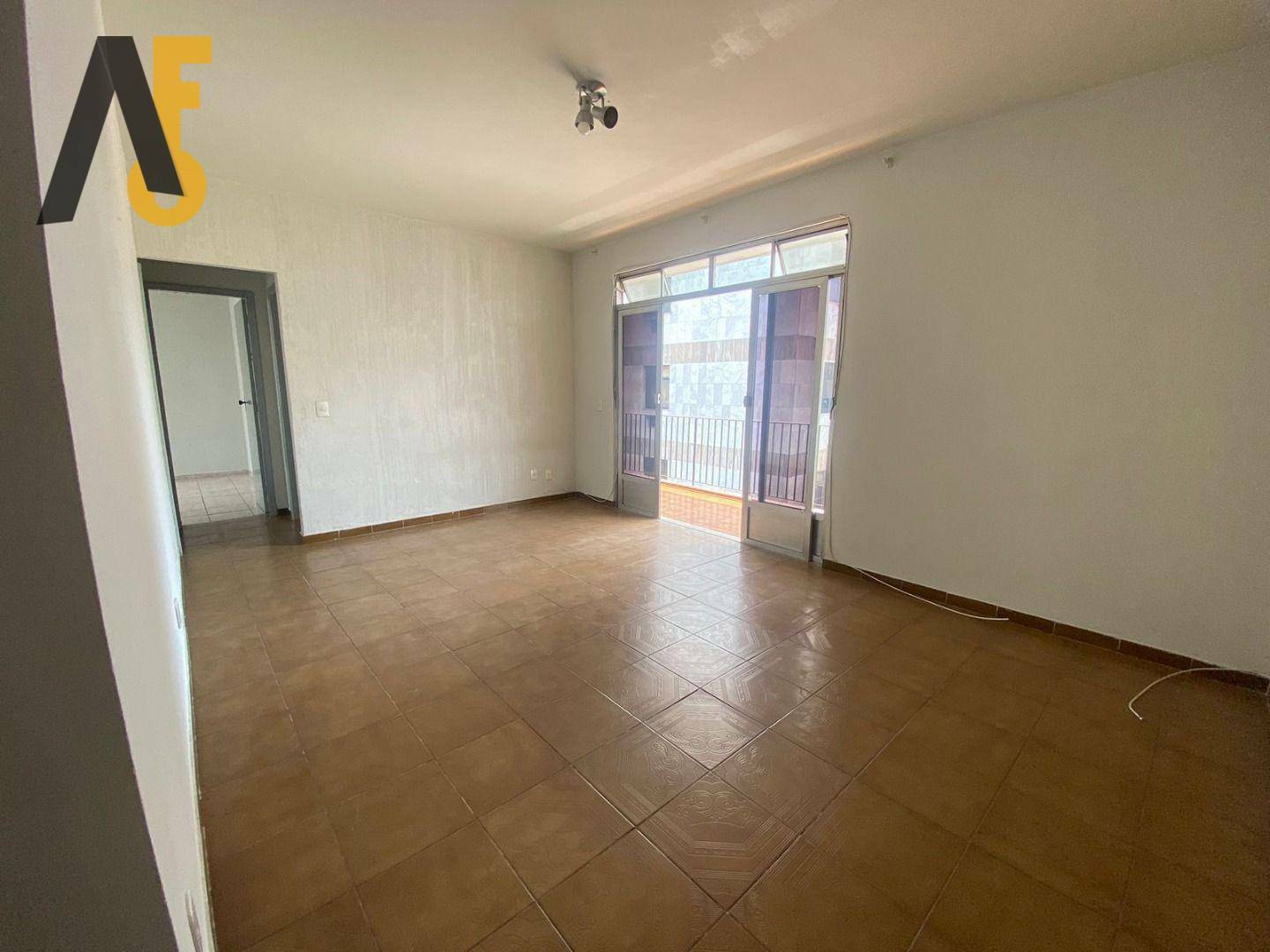 Apartamento à venda com 2 quartos, 88m² - Foto 5