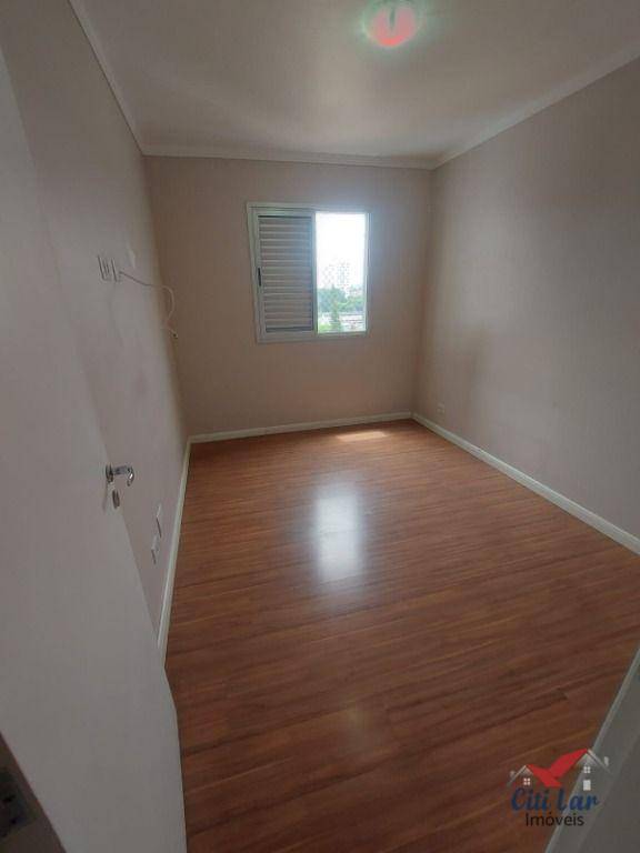 Apartamento para alugar com 2 quartos, 62m² - Foto 11