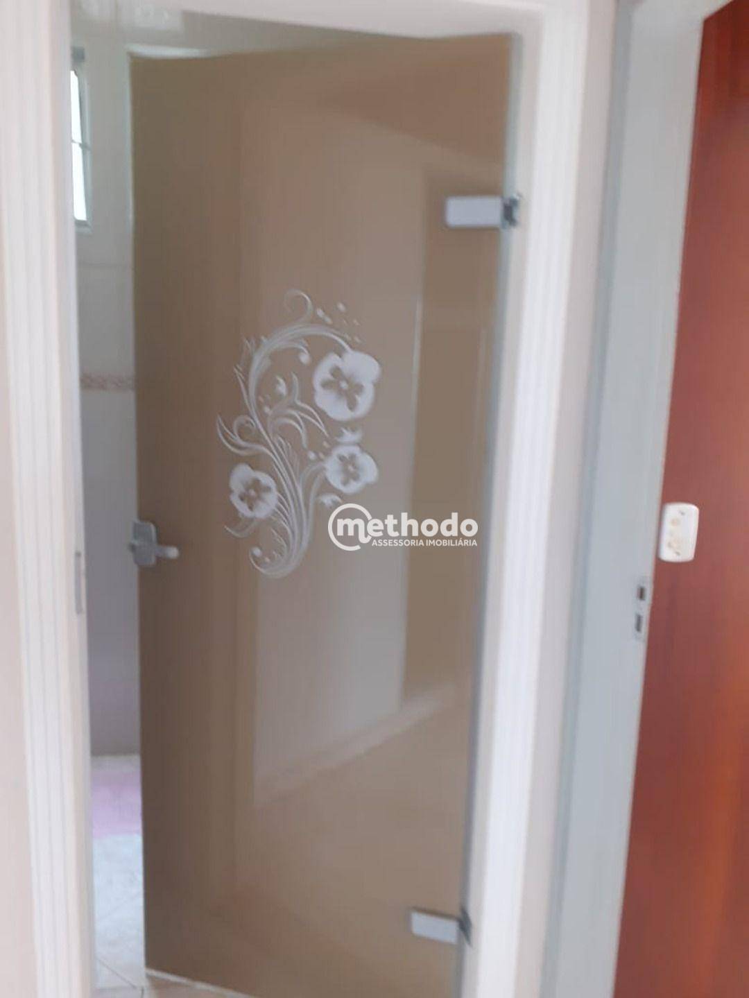 Casa à venda com 3 quartos, 167m² - Foto 14