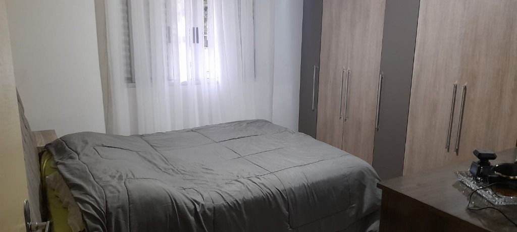 Sobrado à venda com 3 quartos, 110m² - Foto 4