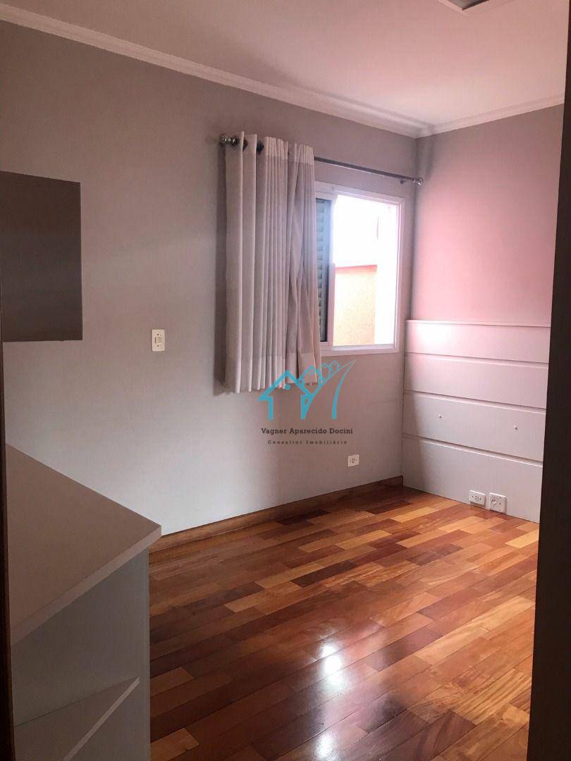 Sobrado à venda com 4 quartos, 248M2 - Foto 15